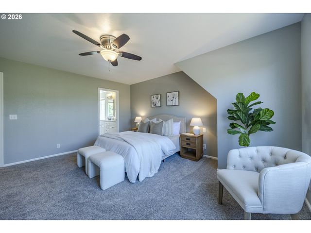 3394 HAMPTON Way, Eugene, OR 97401