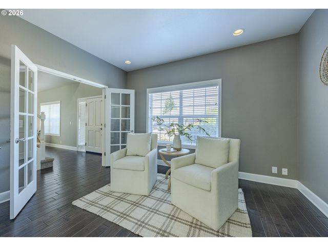 3394 HAMPTON Way, Eugene, OR 97401