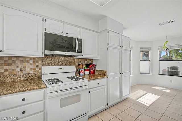5264 Crooked Valley Drive, Las Vegas, NV 89149