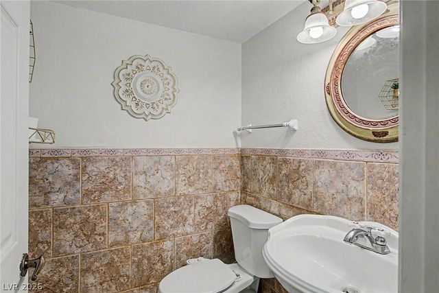 5264 Crooked Valley Drive, Las Vegas, NV 89149
