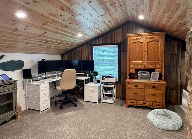 12335 Scenic Circle, Loogootee, IN 47553