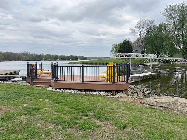 12335 Scenic Circle, Loogootee, IN 47553