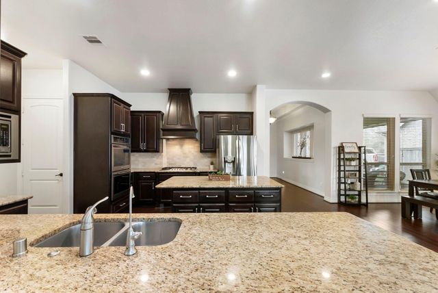 124 Angie Lane, Montgomery, TX 77316