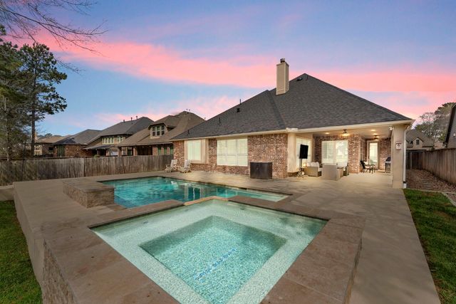 124 Angie Lane, Montgomery, TX 77316