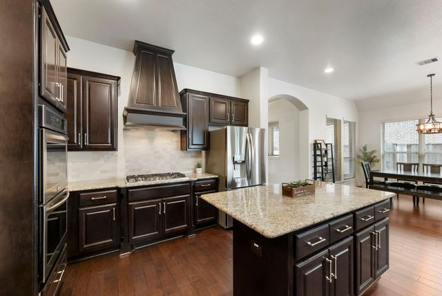 124 Angie Lane, Montgomery, TX 77316