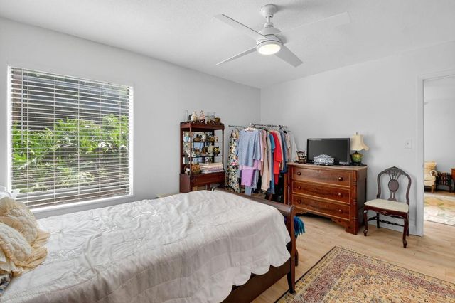 3050 Presidential Way 106, West Palm Beach, FL 33401