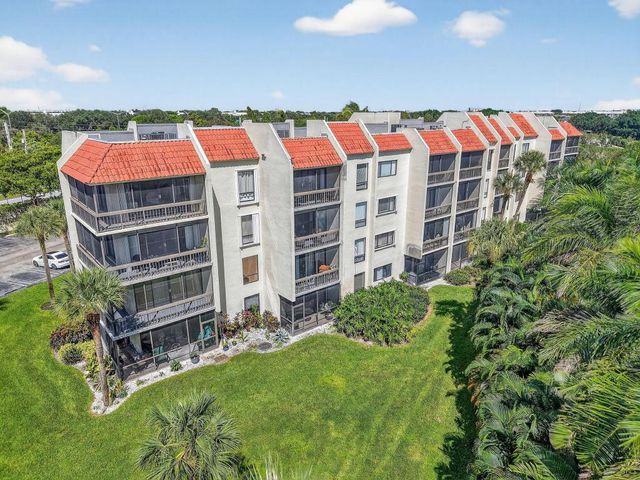 3050 Presidential Way 106, West Palm Beach, FL 33401