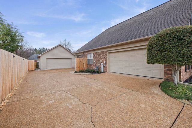 6837 NICOLE CV, Bartlett, TN 38135