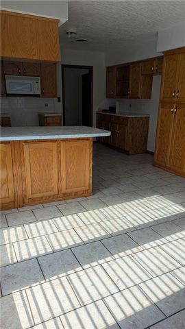 822 W John Wright Lane, Mountainburg, AR 72946