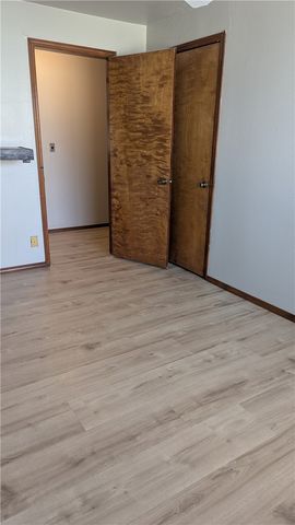 822 W John Wright Lane, Mountainburg, AR 72946