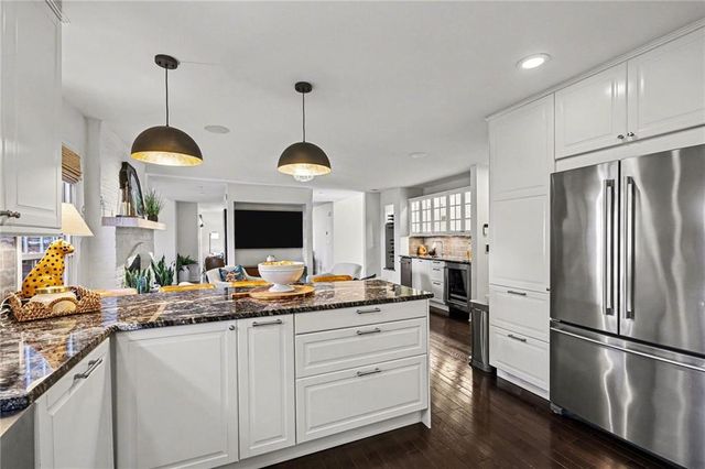 410 W 130th Terrace, Kansas City, MO 64145