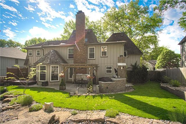 410 W 130th Terrace, Kansas City, MO 64145