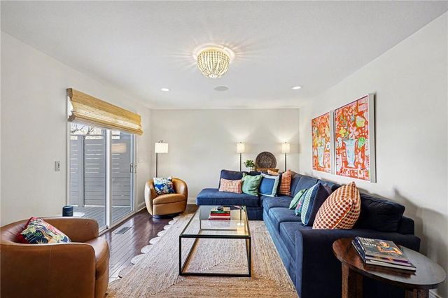 410 W 130th Terrace, Kansas City, MO 64145