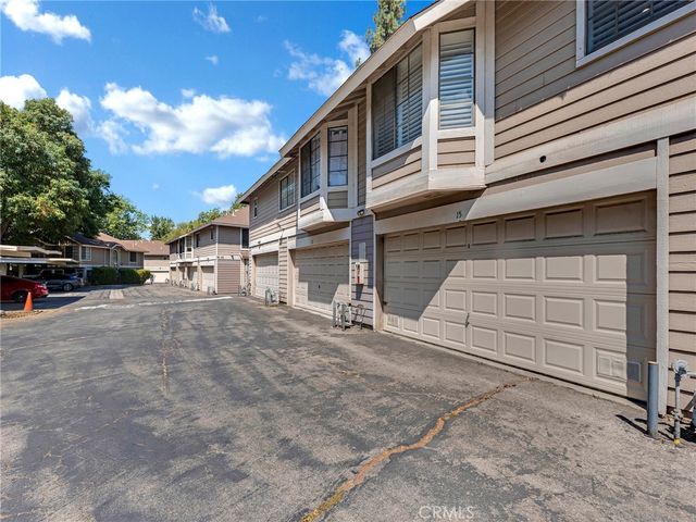 11350 Foothill Boulevard 15, Sylmar, CA 91342
