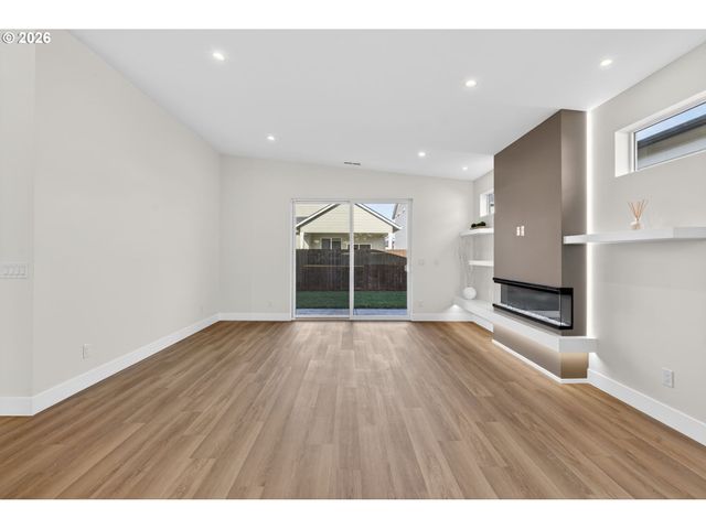 630 Se 35th St, Battle Ground, WA 98604