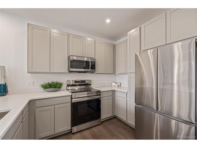 1650 N Sheridan A-204, Denver, CO 80204