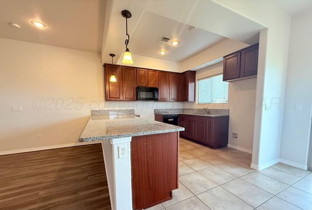 1207 SHIRAZ Boulevard, Amarillo, TX 79124