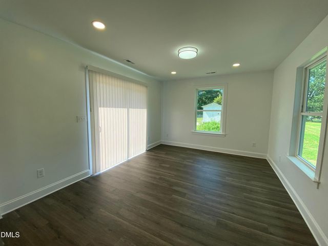 2924 N Shiloh Road, Garner, NC 27529