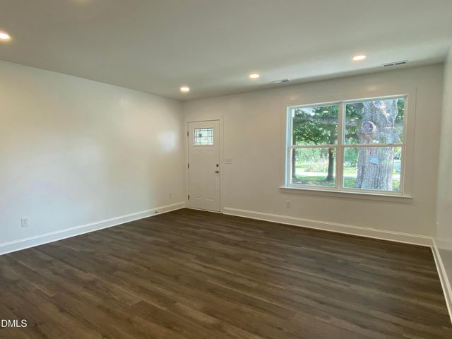 2924 N Shiloh Road, Garner, NC 27529