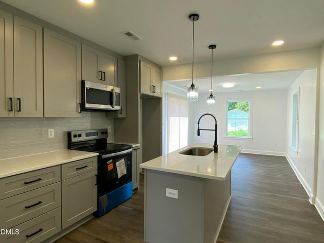 2924 N Shiloh Road, Garner, NC 27529