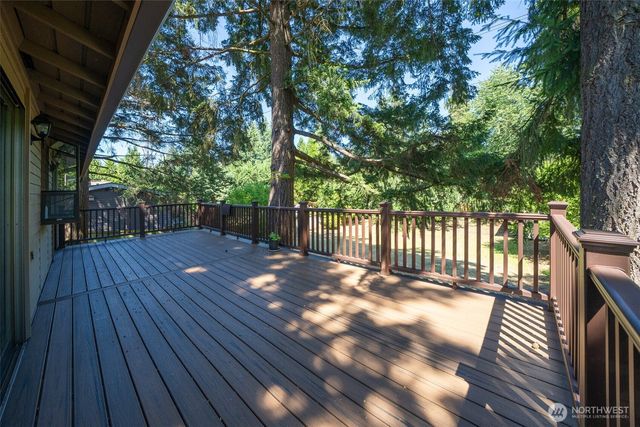 6054 123rd Avenue SE, Bellevue, WA 98006