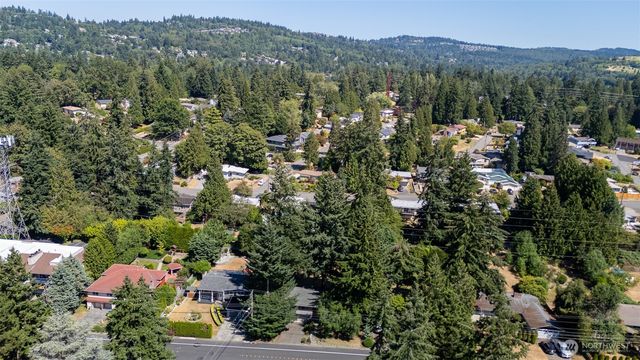 6054 123rd Avenue SE, Bellevue, WA 98006