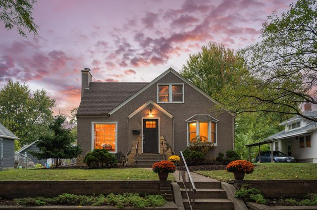 1865 Palace Avenue, Saint Paul, MN 55105