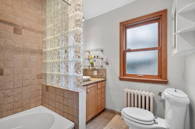 1865 Palace Avenue, Saint Paul, MN 55105