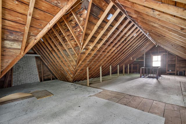 1865 Palace Avenue, Saint Paul, MN 55105