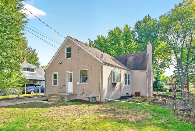 1865 Palace Avenue, Saint Paul, MN 55105