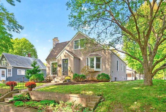 1865 Palace Avenue, Saint Paul, MN 55105