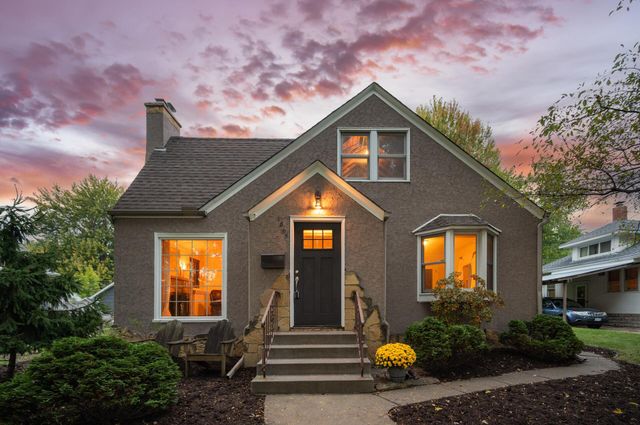 1865 Palace Avenue, Saint Paul, MN 55105