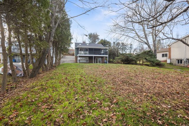 128 Ball Pond Road, New Fairfield, CT 06812