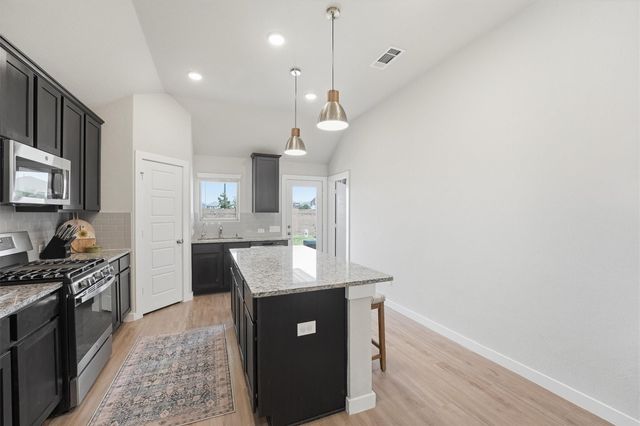 8122 Royal Breeze Drive, Cypress, TX 77433