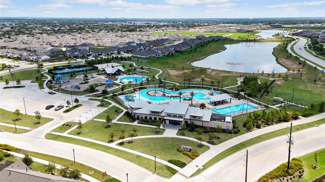 8122 Royal Breeze Drive, Cypress, TX 77433