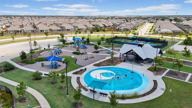 8122 Royal Breeze Drive, Cypress, TX 77433