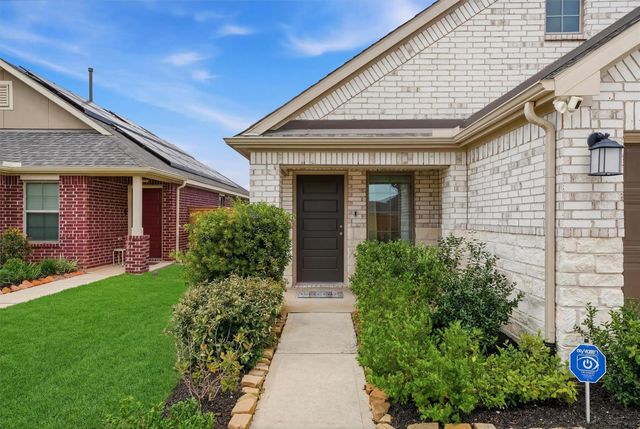 8122 Royal Breeze Drive, Cypress, TX 77433