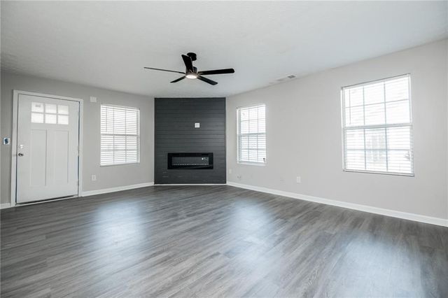 5493 Denny Drive, Atlanta, GA 30349