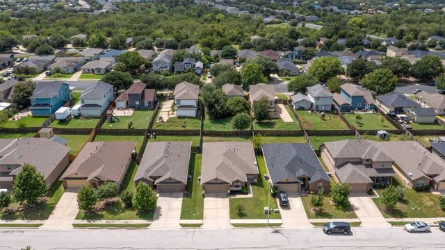 19033 Great Falls DR, Manor, TX 78653