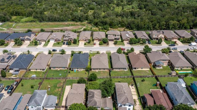 19033 Great Falls DR, Manor, TX 78653