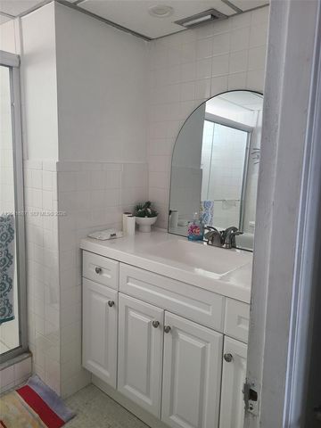 1075 NE Miami Gardens Drive 708, Miami, FL 33179