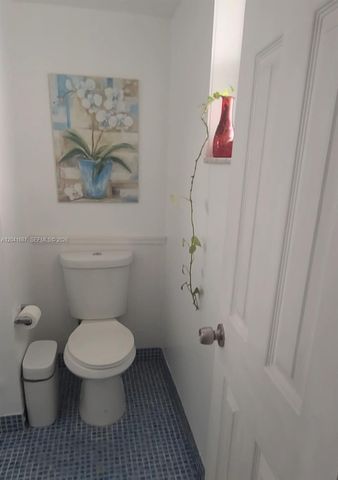 1075 NE Miami Gardens Drive 708, Miami, FL 33179
