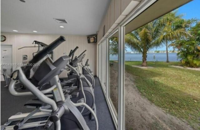 1075 NE Miami Gardens Drive 708, Miami, FL 33179