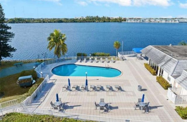 1075 NE Miami Gardens Drive 708, Miami, FL 33179