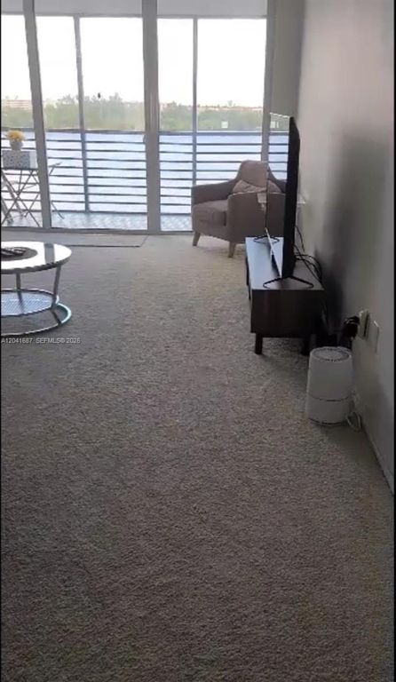 1075 NE Miami Gardens Drive 708, Miami, FL 33179