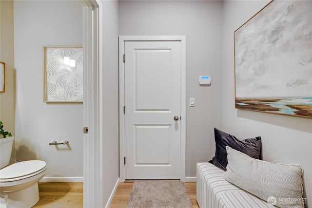 266 NE Shadowhawk Lane, Bremerton, WA 98311