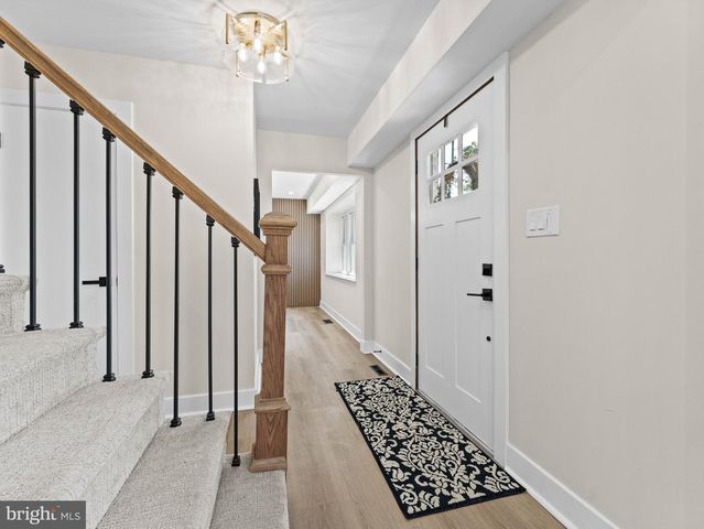 135 MIDDLEBURY LN, Willingboro, NJ 08046
