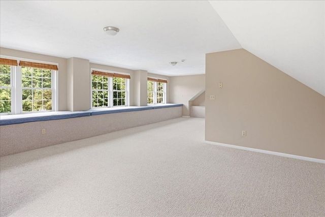 196 Hudson St, Halifax, MA 02338