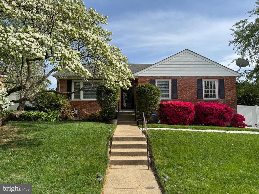 1708 GLENKARNEY PL, Silver Spring, MD 20902