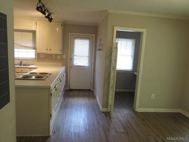2556 Carter Hill Road, Montgomery, AL 36106
